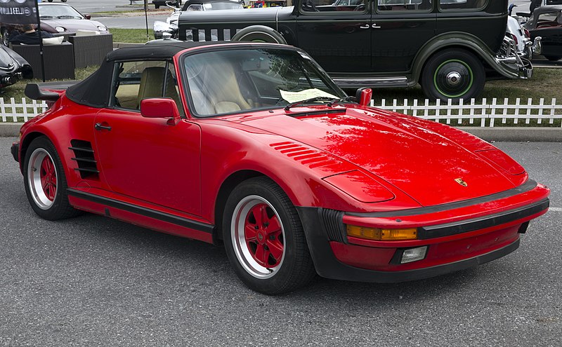 File:1988 Porsche 930 Turbo Cabriolet Flachbau, front right (Hershey 2019).jpg