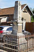 Monument aux morts.