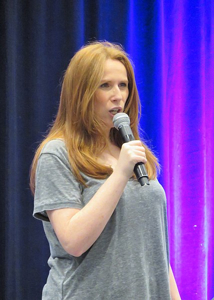 File:2017 Wizard World Columbus - Catherine Tate 02 (36390339726).jpg