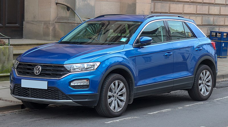 File:2018 Volkswagen T-Roc SE TSi EVO 1.5 Front.jpg - Wikimedia Commons