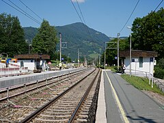 Kitzbühel, Seitenbahnsteige an der Haltestelle Schwarzsee
