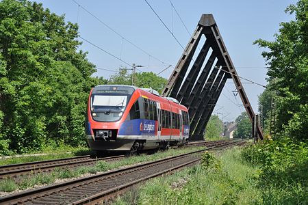 643 213 Dreigurtbrücke