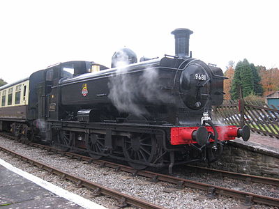 9681 sits at Parkend.JPG