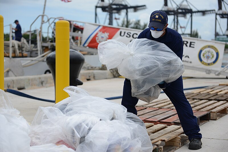 File:A crew member aboard the Coast Guard Cutter Legare offloads seized cocaine at Coast Guard Base Miami Beach, Florida.jpg