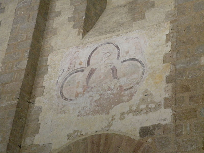 File:Abbaye Notre-Dame d'Évron 86.JPG