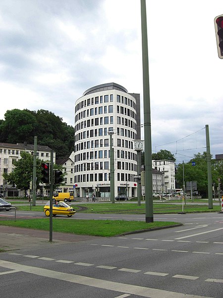 File:Adenauerplatz, Bielefeld - panoramio.jpg