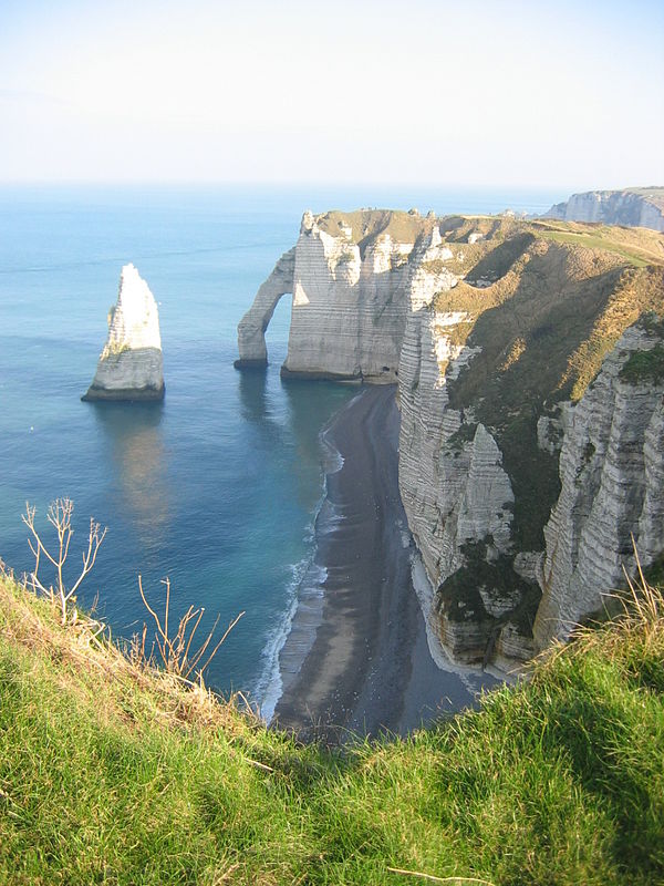 Étretat, falaise d'aval and the needle