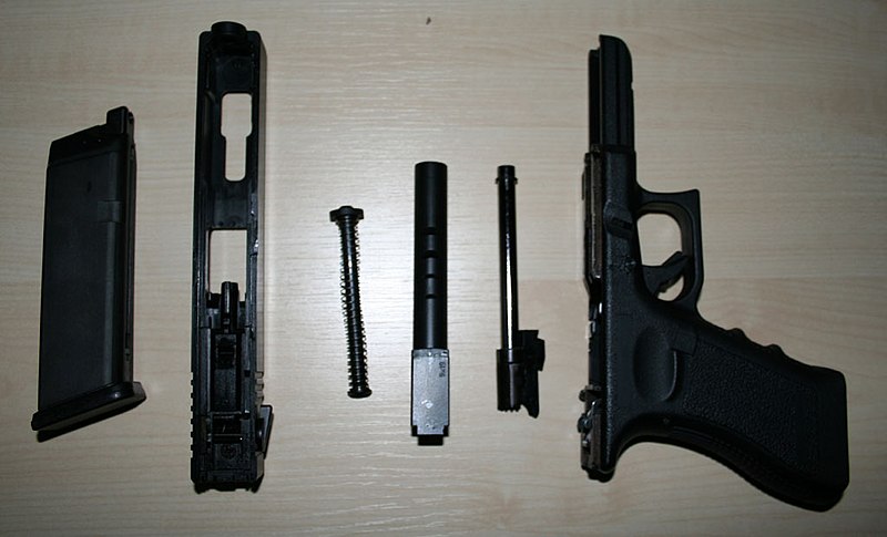 File:Airsoftgun Glock G18C parts.jpg