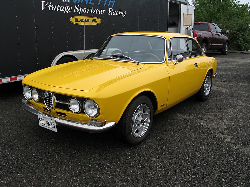 File:Alfa Romeo GT Veloce.jpg