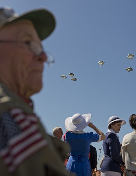 File:Allies parachute on to historic WWII drop zone for D-Day 71st anniversary commemoration 150605-F-UV166-002.jpg