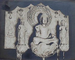 法隆寺的銅造阿弥陀三尊像
