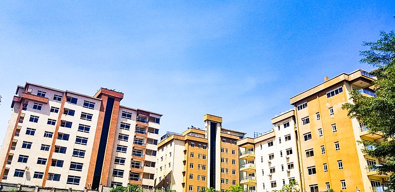 File:Apartment block in kololo Kampala.jpg