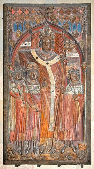 Tomb of Peter von Aspelt, Prince-Archbishop of Mainz and Archchancellor of Germany (1306-1320), Mainz Cathedral Apelt Grabmal.jpg