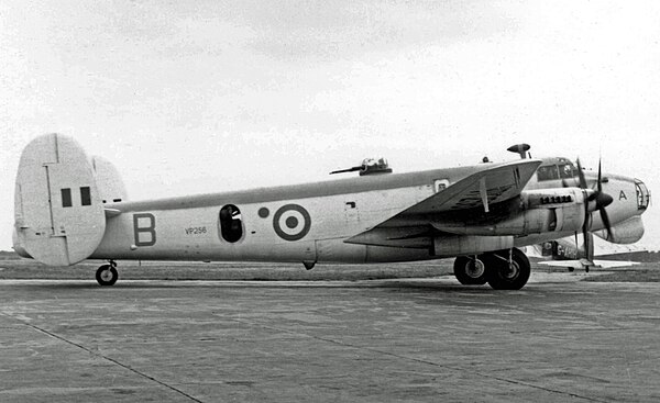 Shackleton MR.1 of 269 Squadron with dorsal turret in 1953