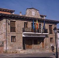 Municipal Hall of Las Regueras in Santullano Aytolasregeras.jpg