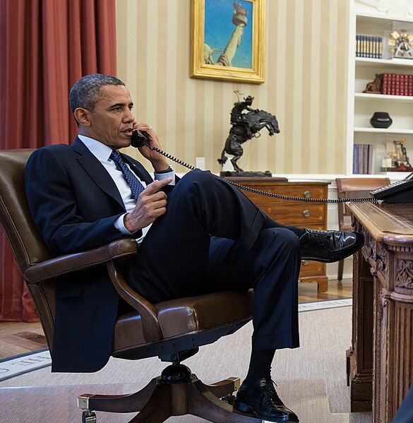 File:Barack Obama briefed on the 2013 Boston Marathon explosions (1).jpg