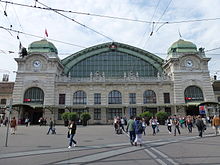 La gare centrale de Bâle (CFF), première gare internationale d'Europe.