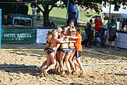 Deutsch: Beachhandball Europameisterschaften 2019 (Beach handball Euro); Tag 4: 5. Juli 2019 – Frauen, Viertelfinale, Niederlande-Griechenland 2:1 (25:12, 18:24, 7:6) English: Beach handball Euro; Day 4: 5 July 2019 – Quarter Final Women – Netherlands-Greece 2:1 (25:12, 18:24, 7:6)