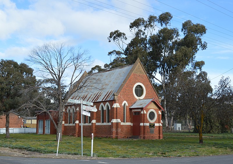 File:Bealiba Uniting Church 003.JPG