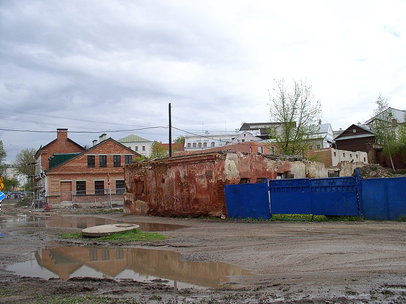 File:Belarus-Minsk-Trade Street-2.jpg