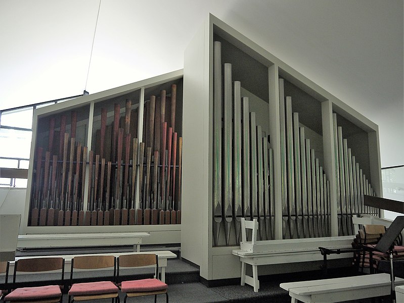 File:Berlin-Friedenau, Philippuskirche, Orgel (10).jpg