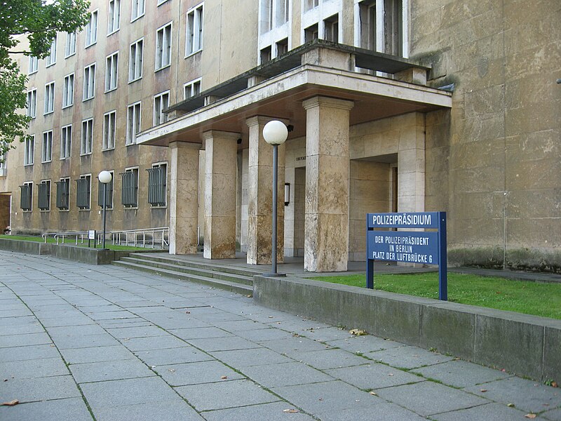 File:Berlin Polizeipraesidium.JPG