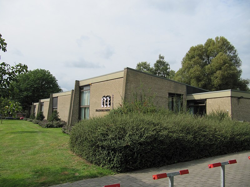 File:Bizetlaan 1 Doetinchem.jpg