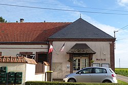 Boullay-les-Deux-Églises mairie Eure-et-Loir France.jpg