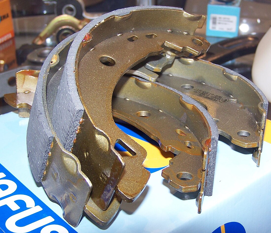 File:Brake shoes.jpg