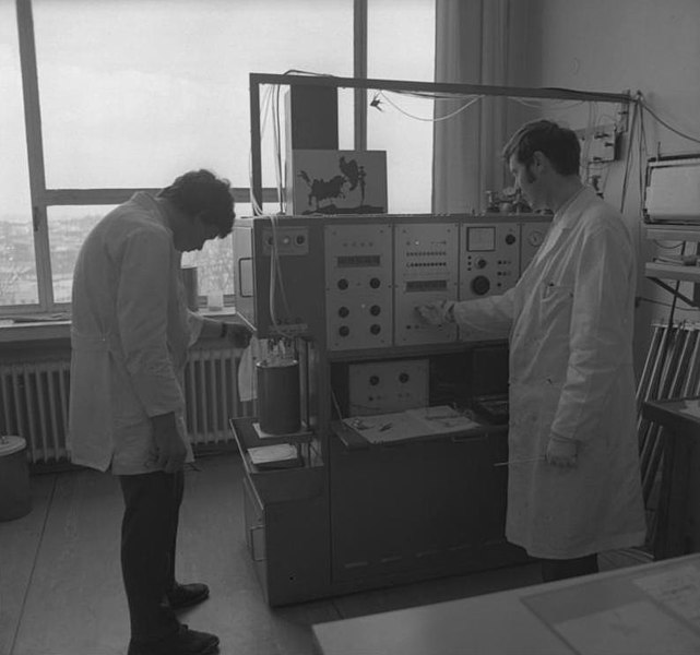 File:Bundesarchiv B 145 Bild-F031431-0010, Aachen, Technische Hochschule, Institut.jpg