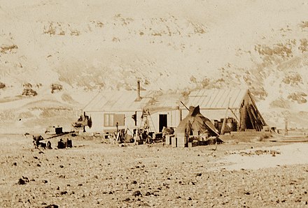 Camp and Hut (summer), Antarctica, British Antarctic (Southern Cross) Expedition, 1899