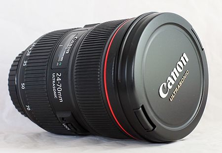 Ống kính Canon EF 24–70mm