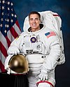 Chris Cassidy - EMU'da Resmi NASA Astronot Portresi.jpg