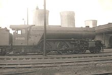 Class V2, 60885, outside Darlington locomotive shed (geograph 3733397).jpg