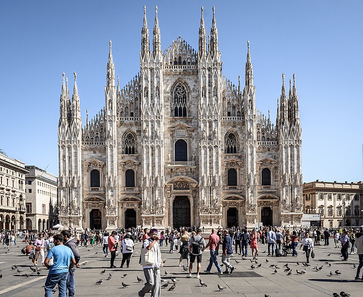 File:Duomo (Milan) - Facade - 52894295749.jpg