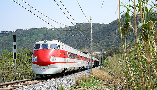 The ETR 450 was the first production Pendolino train, in service from 1988 to 2015