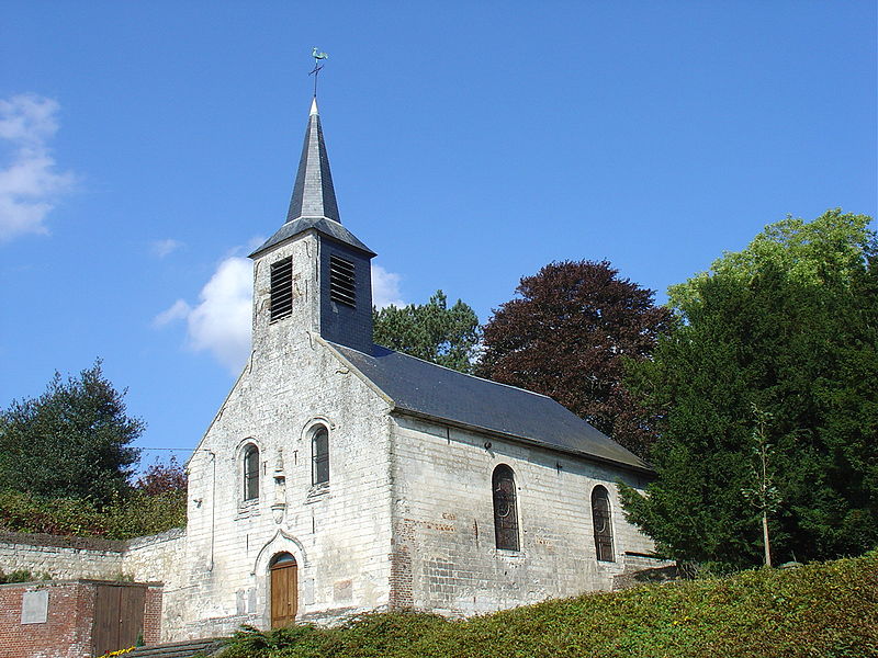 Archivo:Etrun église.jpg