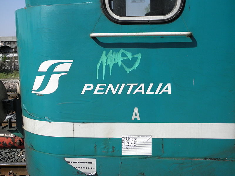 File:FS ALn 668.1224 at Rovigo train station, detail.jpg