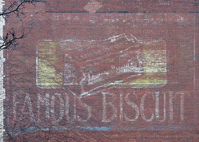 Famous Biscuit