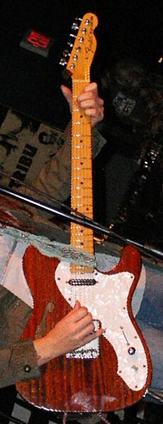 File:Fender Telecaster Thinline (1968 style single pickups) - Carolyn Wonderland by Ron Baker 2.jpg