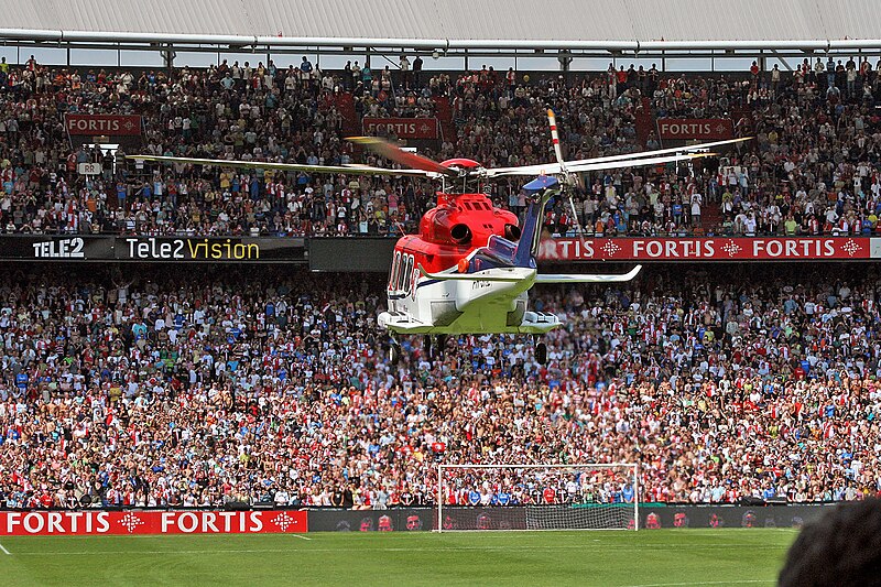 File:Feyenoord Helicopter 05.jpg