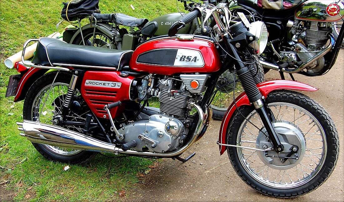 BSA A75 Rocket 3-serie