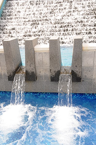 File:Fountains in the Bacardi complex in Hamilton, Bermuda - panoramio.jpg