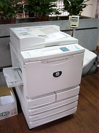<span class="mw-page-title-main">Photocopier</span> Device for reproducing documents