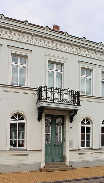 File:Güstrow, Haus Hansenstraße 10.jpg