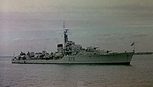 HMS Solebay (D70) Solent 1960.jpg