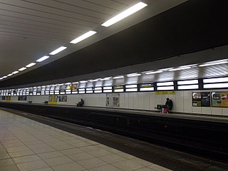 <span class="mw-page-title-main">Birkenhead Hamilton Square railway station</span> Railway station on the Wirral line in Birkenhead, Wirral, England