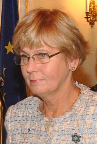 <span class="mw-page-title-main">Helle Kalda</span> Estonian politician