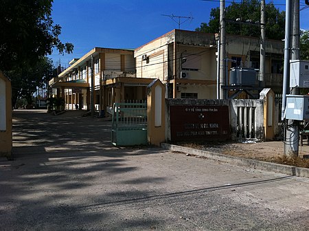 Tập_tin:Hospital_in_the_southern_of_Binh_Thuan_province.JPG