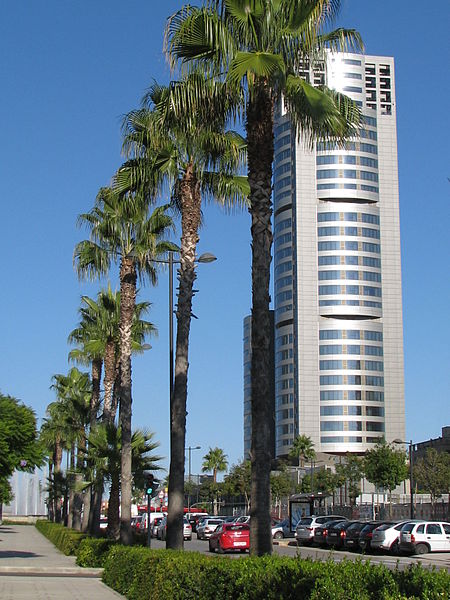 File:Hotel Hilton Valencia.JPG